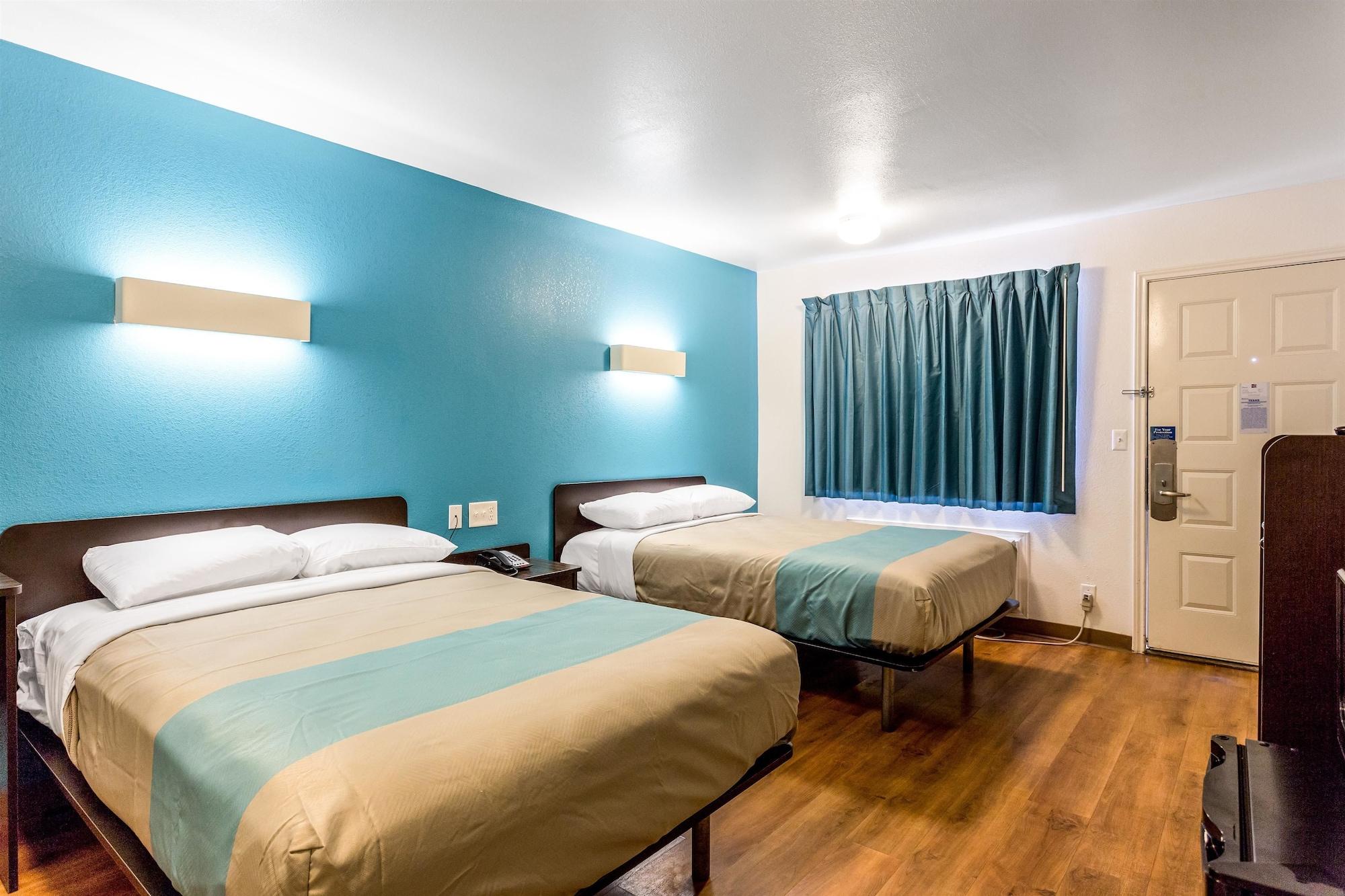 Motel 6-Bryan, Tx - College Station Экстерьер фото