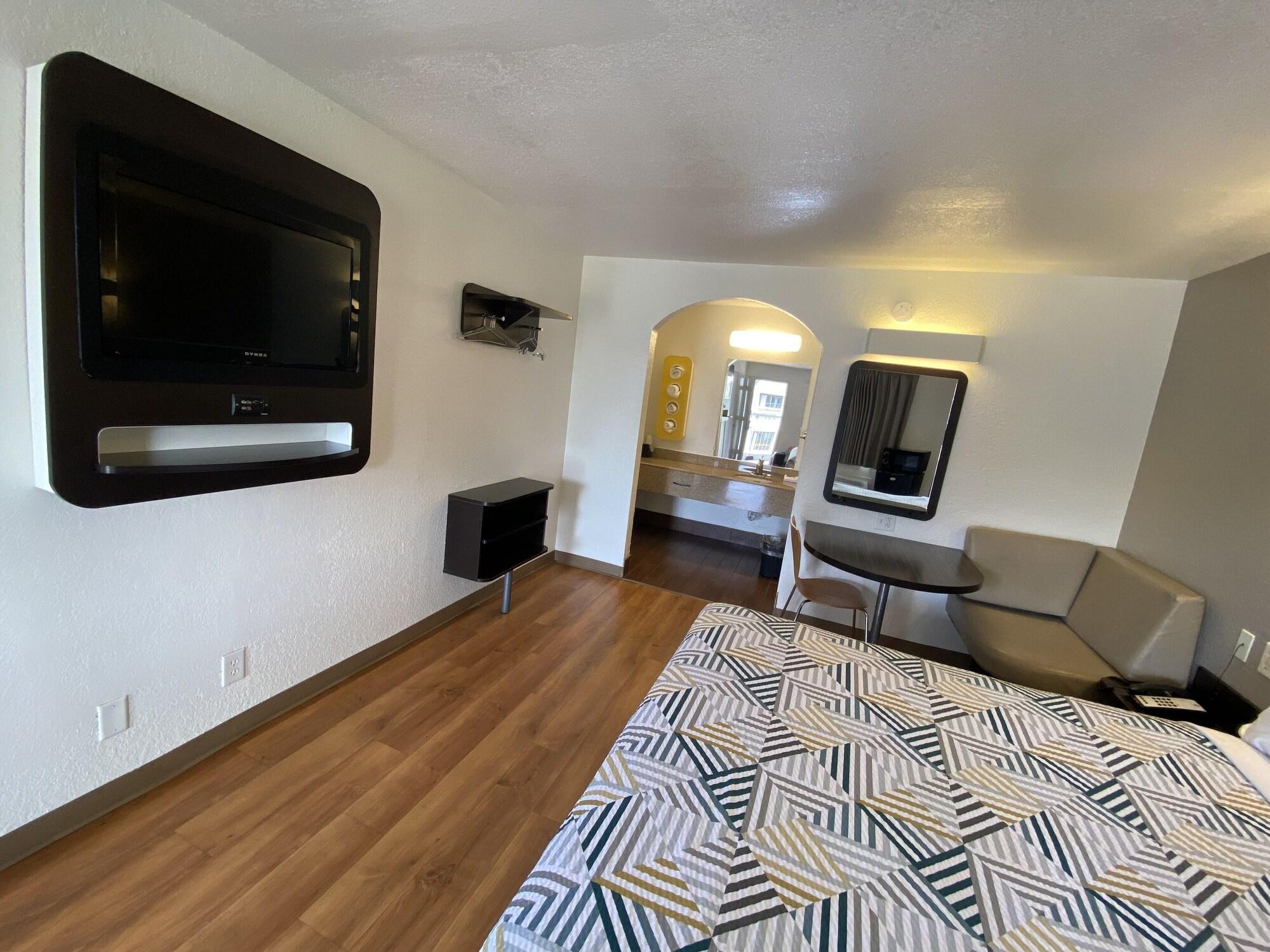 Motel 6-Bryan, Tx - College Station Экстерьер фото