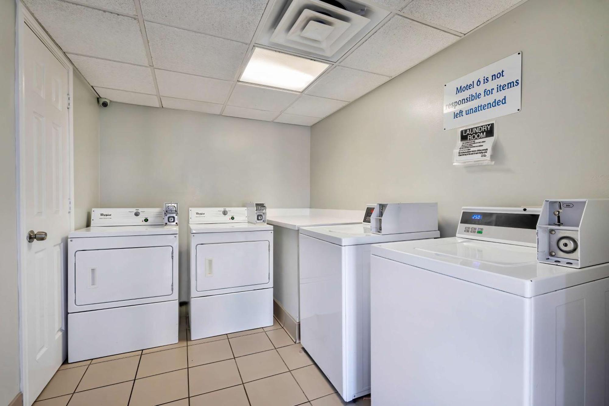 Motel 6-Bryan, Tx - College Station Экстерьер фото