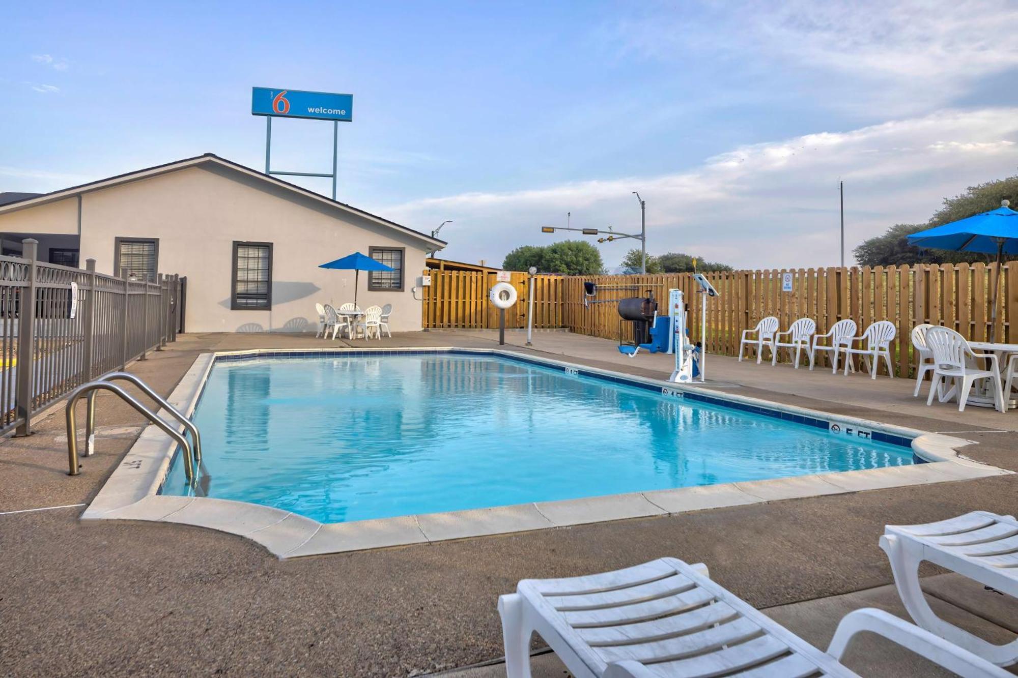 Motel 6-Bryan, Tx - College Station Экстерьер фото